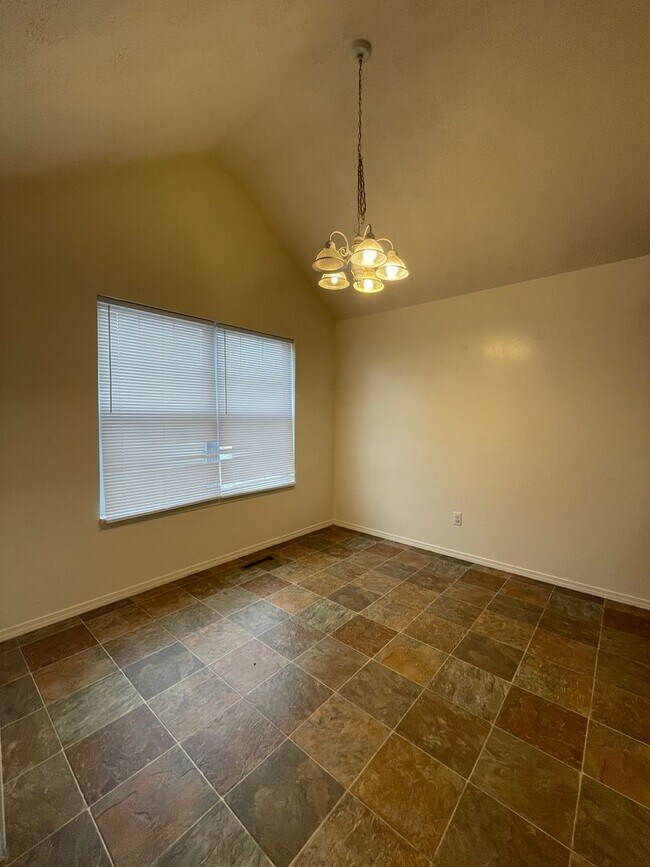 Building Photo - Excellent location - Wonderful all brick contemporary ranch styled home