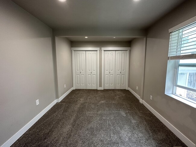 Building Photo - 2275 S 600 E