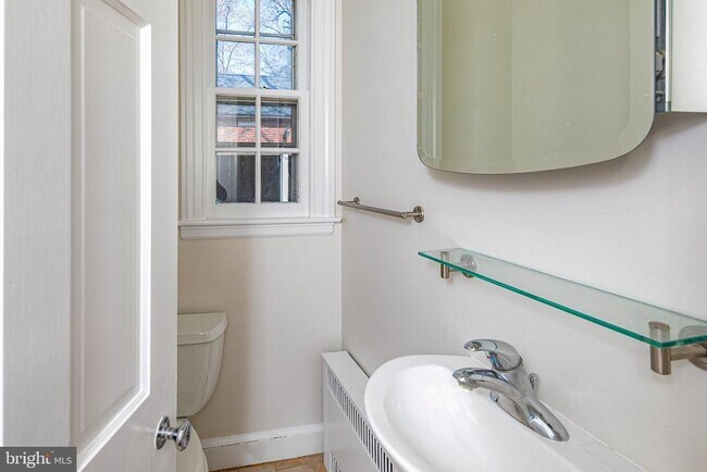 Building Photo - 150 Prospect Ave