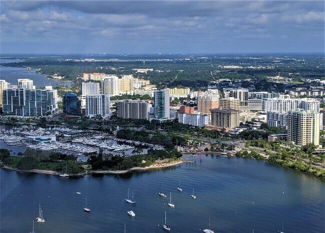 Building Photo - 5711 Soldier Cir