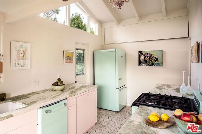 Building Photo - 2764 Outpost Dr