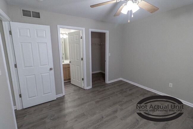 Building Photo - 4012 Arctic Fox Dr