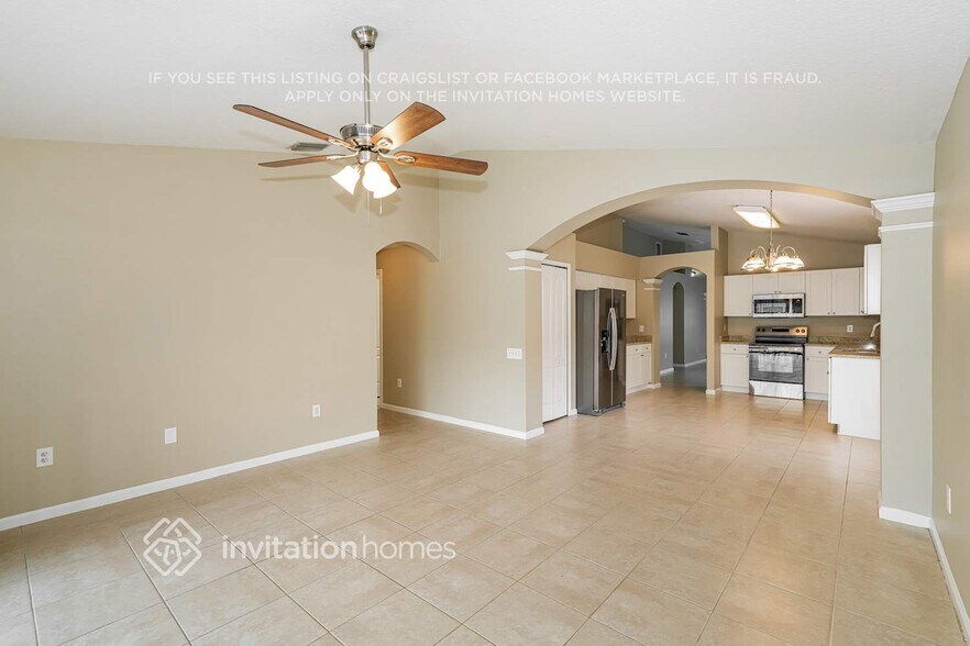 Building Photo - 25401 Lexington Oaks Blvd
