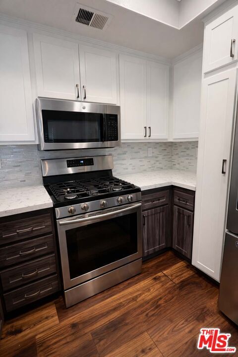 Building Photo - 1055 S Dewcrest Dr