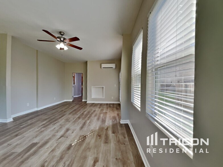 Building Photo - 3974 Cane Garden Dr