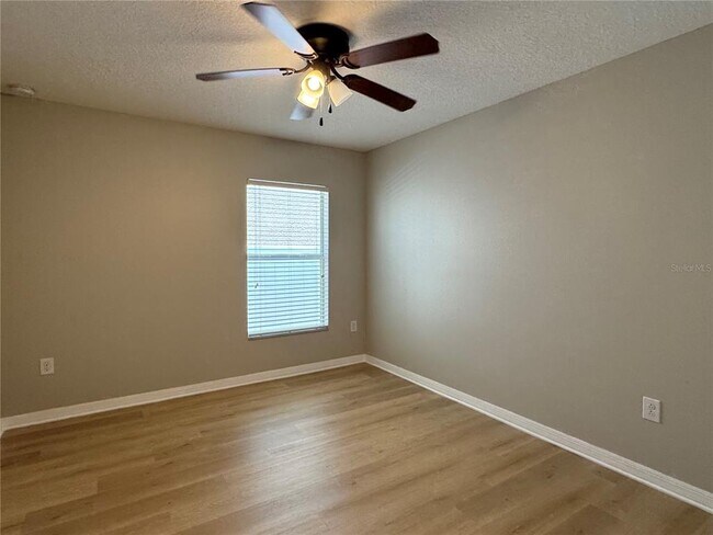 Building Photo - 10405 Summer Azure Dr