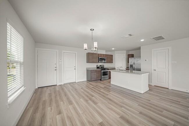 Building Photo - 7006 Cedar Breeze Ct