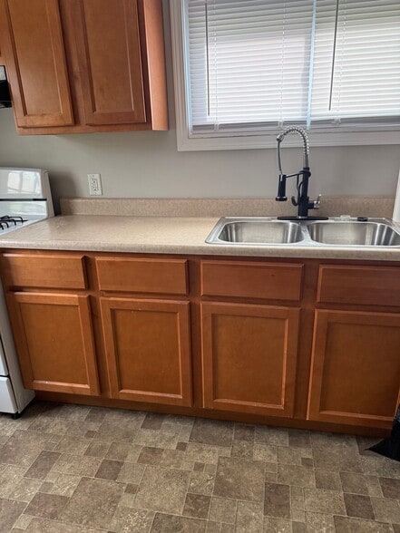 Building Photo - 2793 Bryant St