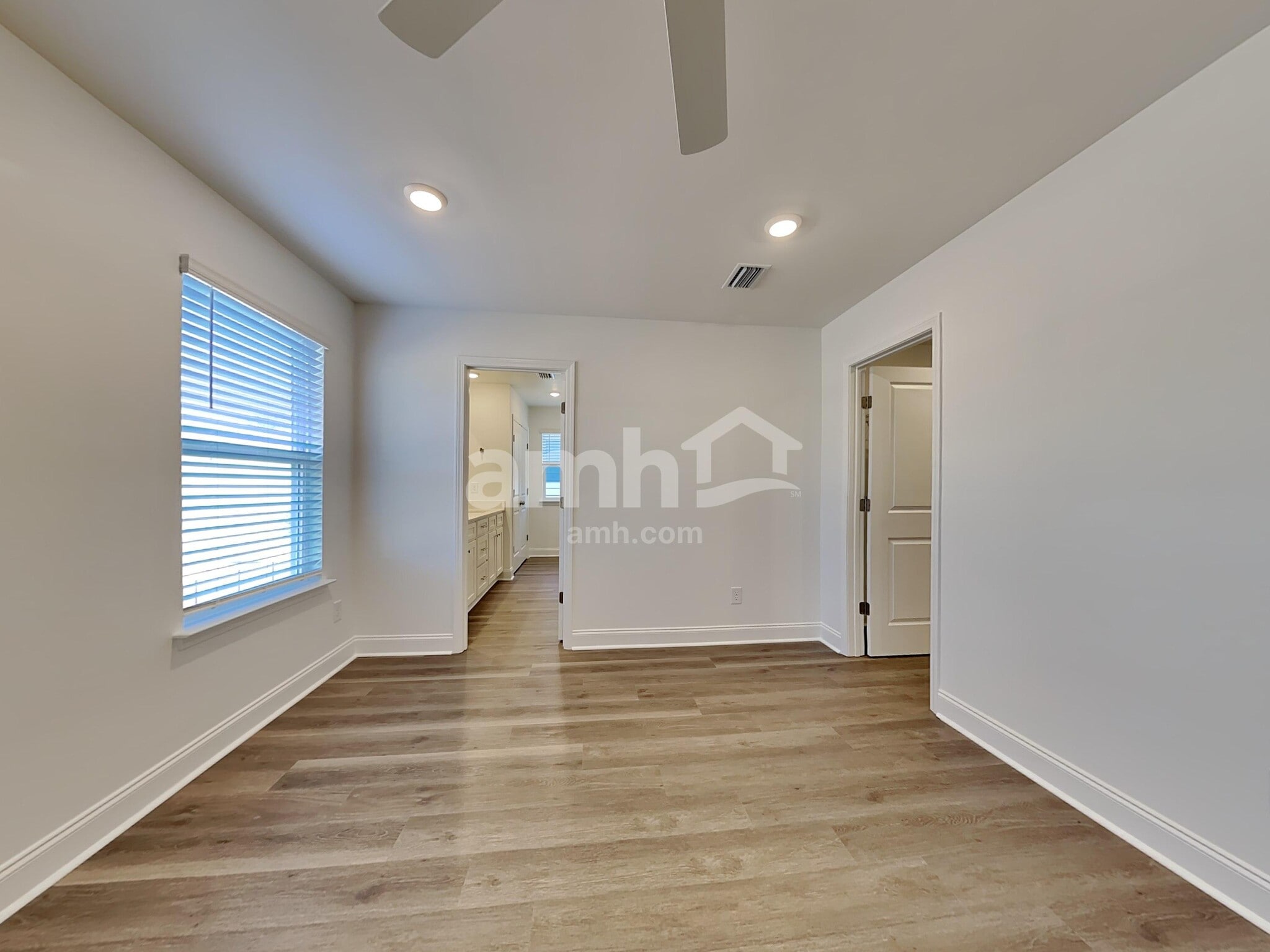 Building Photo - 168 Portside Pk Dr