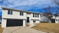 Building Photo - Brand New Construction - Popular Elkhorn Location!!