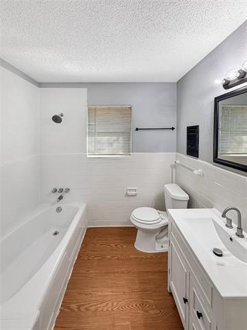 Building Photo - 6216 Loydhill Ln