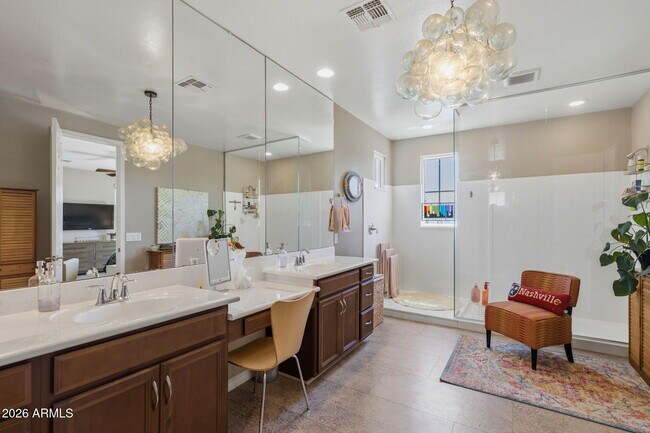 Building Photo - 674 W Flintlock Way