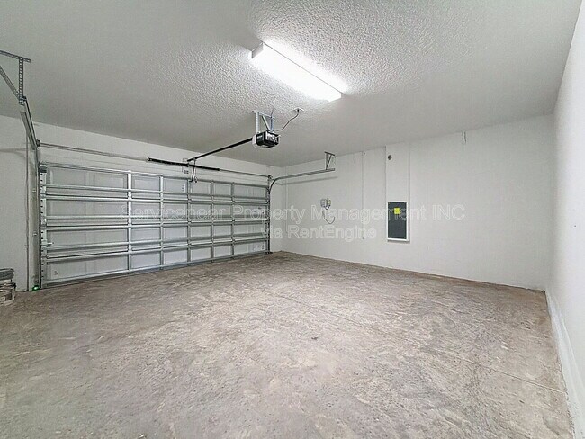 Building Photo - 11267 Flourish Dr.