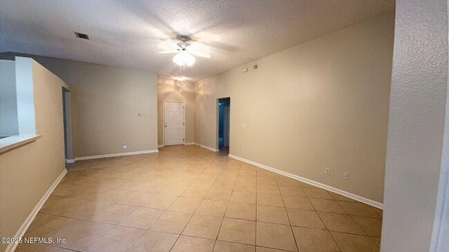 Building Photo - 13 Sleepy Hollow Trail