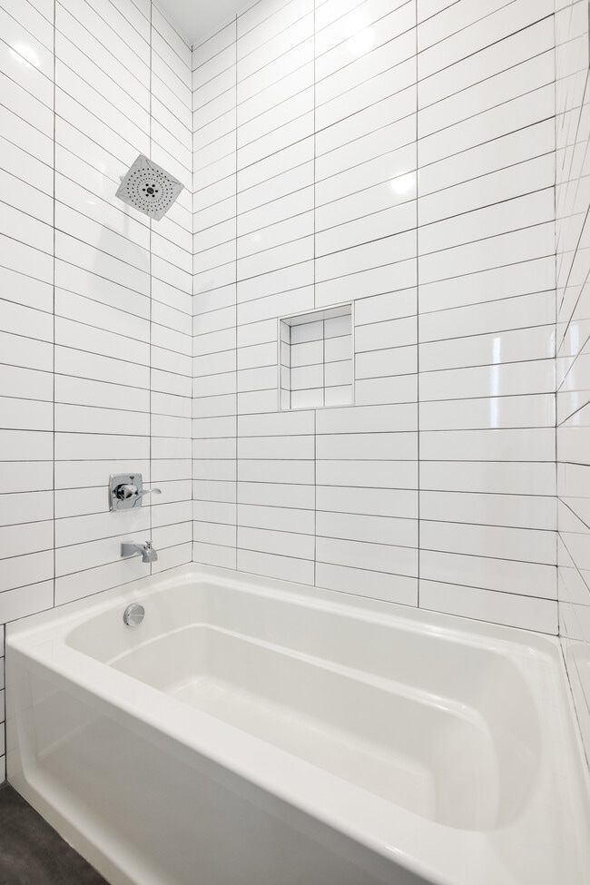 Building Photo - 4701 Walden Ct