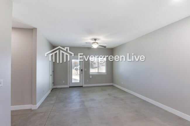 Building Photo - 208 Northern Ct