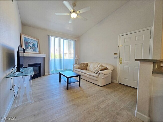Building Photo - 4960 Harrison Dr