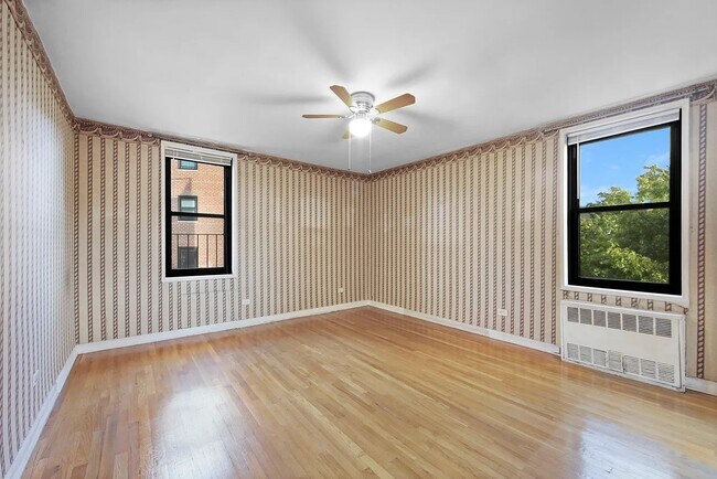 Building Photo - 139-15 83rd Ave