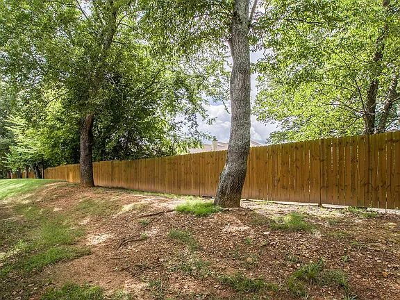 Building Photo - 1014 Stones Throw Dr NW