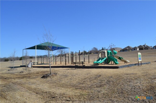 Building Photo - 1603 Neuberry Cliffe