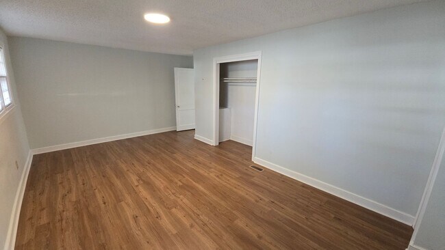 Building Photo - sunset1617