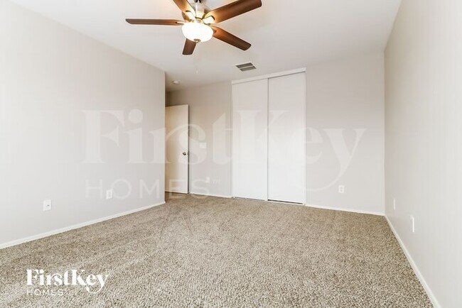 Building Photo - 22827 W Cocopah St
