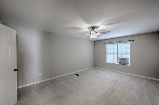 Building Photo - 7720 Theissetta Dr, Spring, Tx 77379