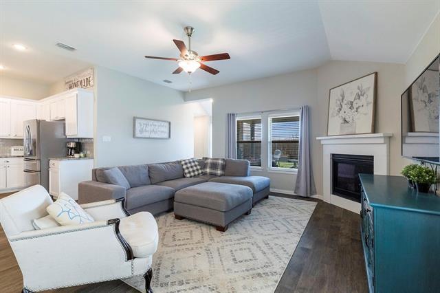 Building Photo - 4507 Cypress Dr