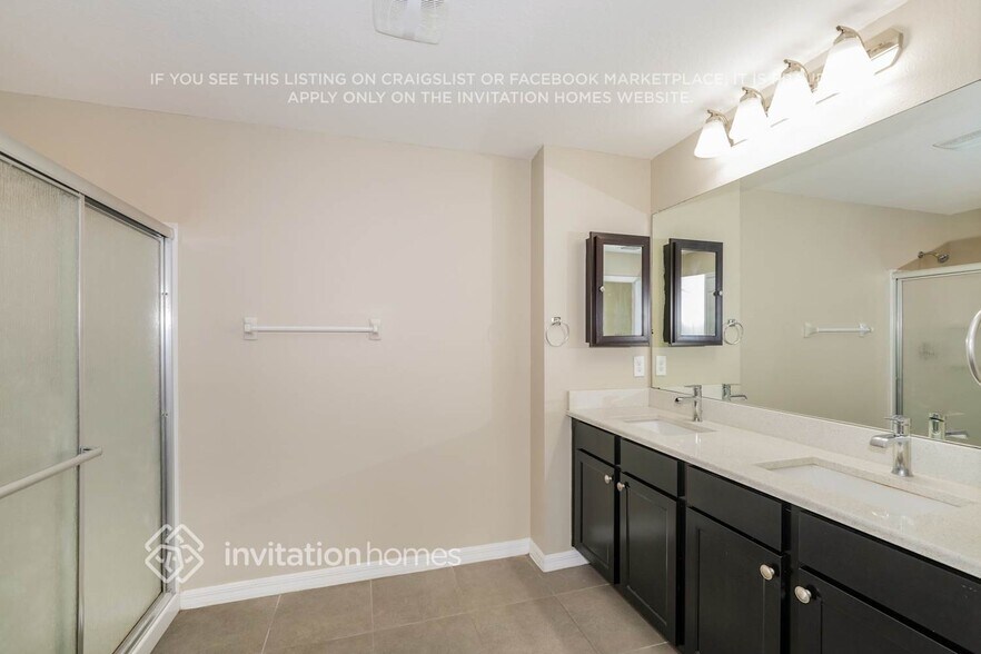 Building Photo - 10514 Whispering Hammock Dr