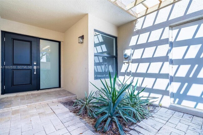 Building Photo - 8708 SW 79th Pl