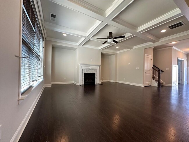 Building Photo - 3253 Cavendish Ct NE