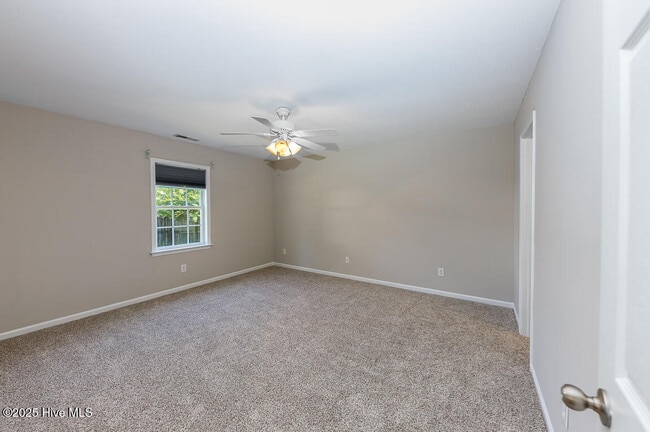Building Photo - 139 Oakley Dr