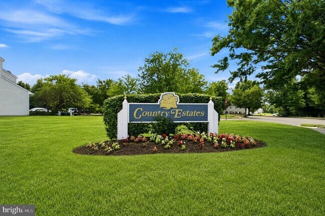 Building Photo - 11 Caraway Ct