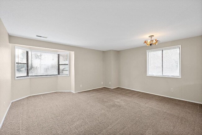 Building Photo - Light & Airy 2-Bedroom Tumwater Apartment with Pool, Covered Parking & Full-Size W/D