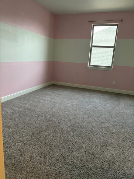 Building Photo - 2603 SW Hampton Ave