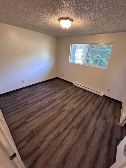 Bedroom - 401 Ranch Rd