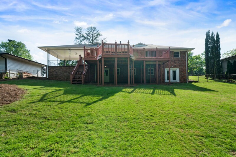 Building Photo - 3925 Orchard Rd SE