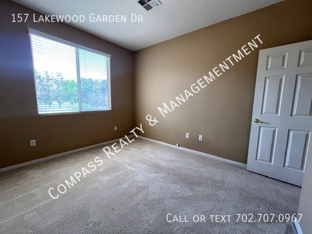 Building Photo - 157 Lakewood Garden Dr