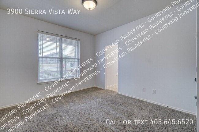 Building Photo - 3900 Sierra Vista Way