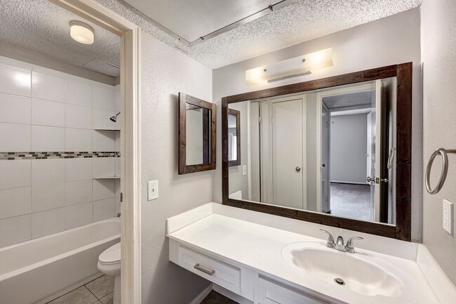 Building Photo - 2120 El Paseo St