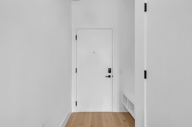 Building Photo - 567 Ponce De Leon Ave NE