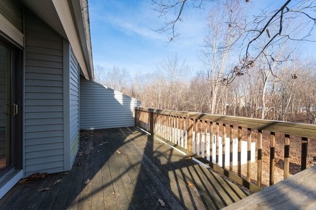 Building Photo - 117 Pilgrim Rd