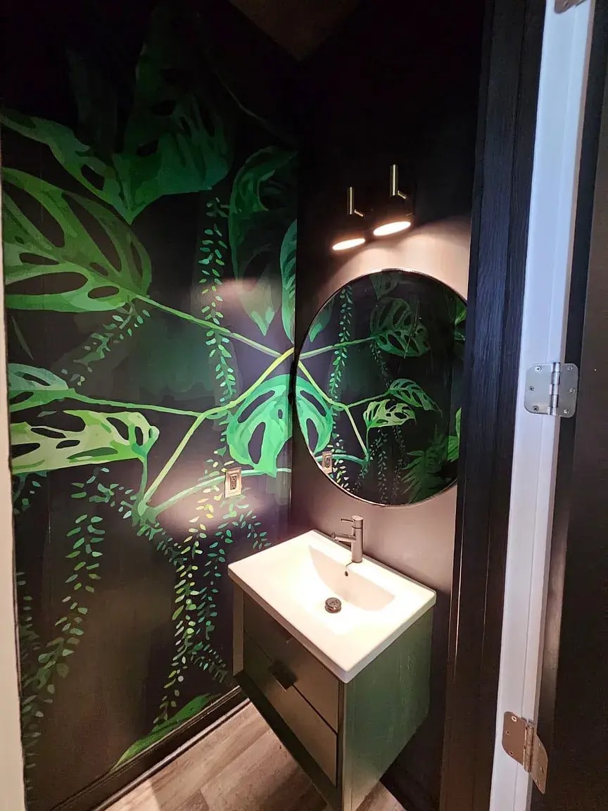 Building Photo - 711 Cosmopolitan Dr NE