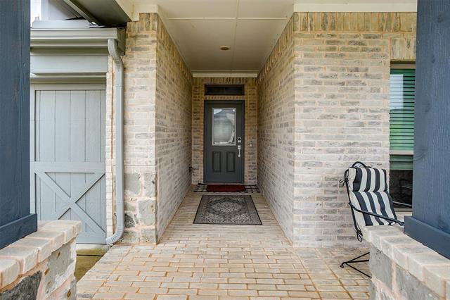 Building Photo - 10633 Enchanted Rock Wy