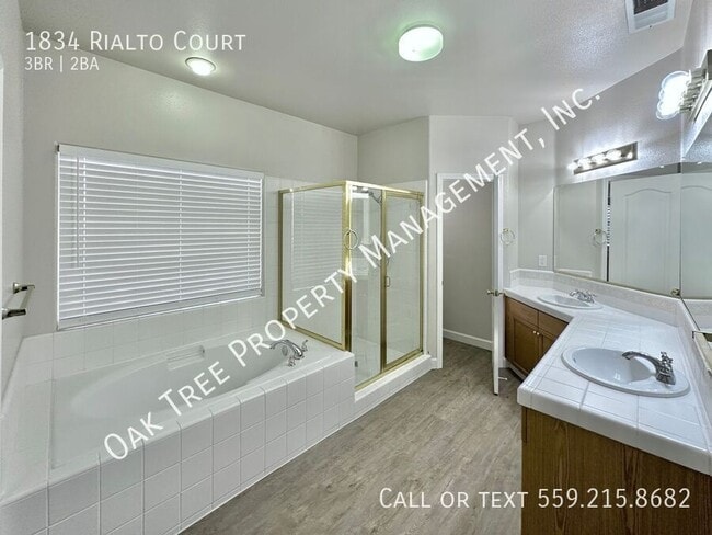 Building Photo - 1834 Rialto Ct