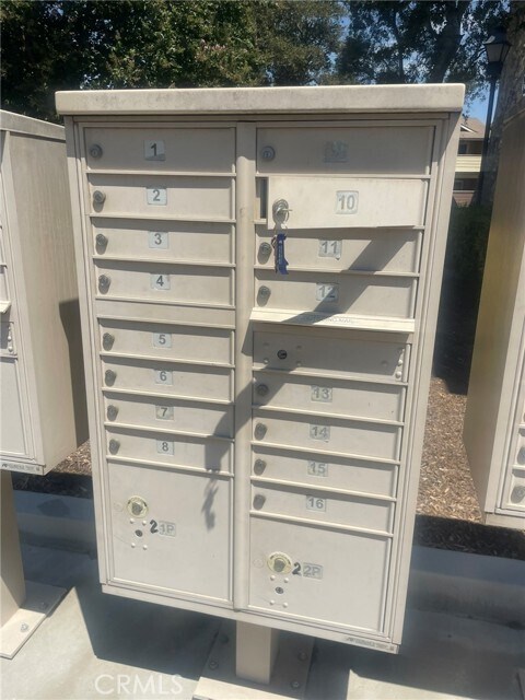 Building Photo - 3703 S Country Oaks Loop