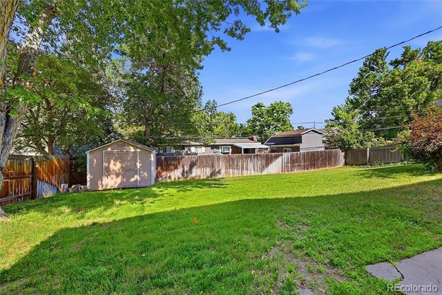 Building Photo - 9547 W Kentucky Dr