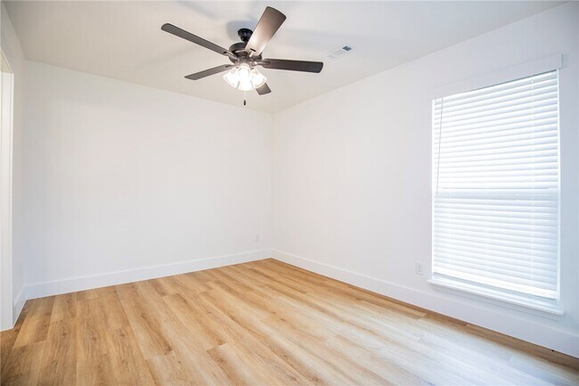 Building Photo - 5034 Moose Holw Ter