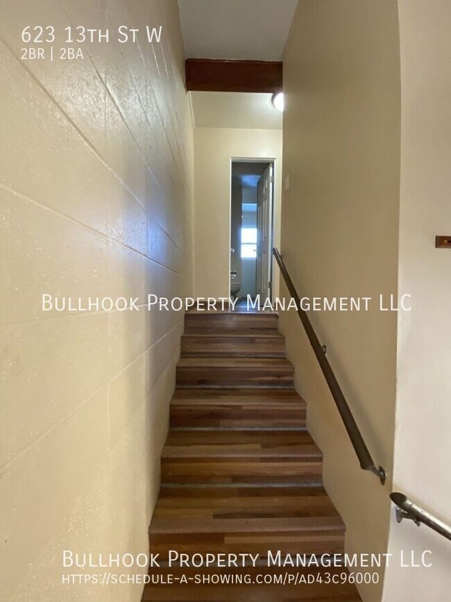 Building Photo - 623 13th St W