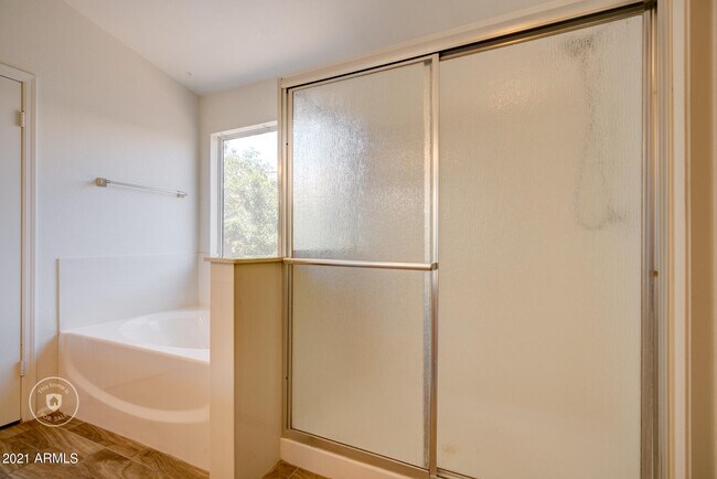 Building Photo - 2697 S 156th Dr